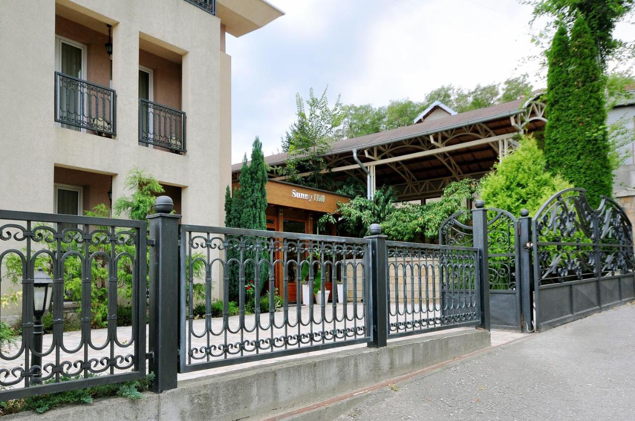 Sunny Hill Apartments & Aqua Park Vrnjacka Banja Exterior photo